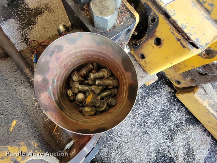 image for item KD9423 Tiger  side boom mower