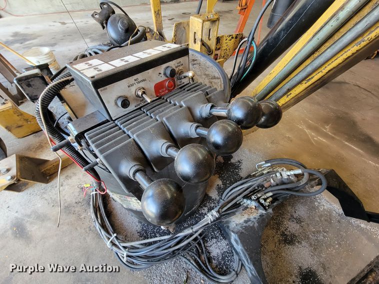 image for item KD9423 Tiger  side boom mower