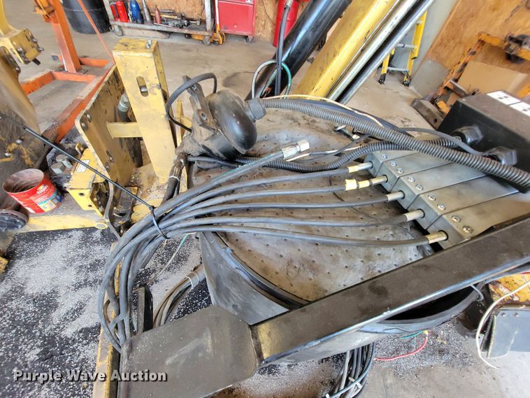 image for item KD9423 Tiger  side boom mower