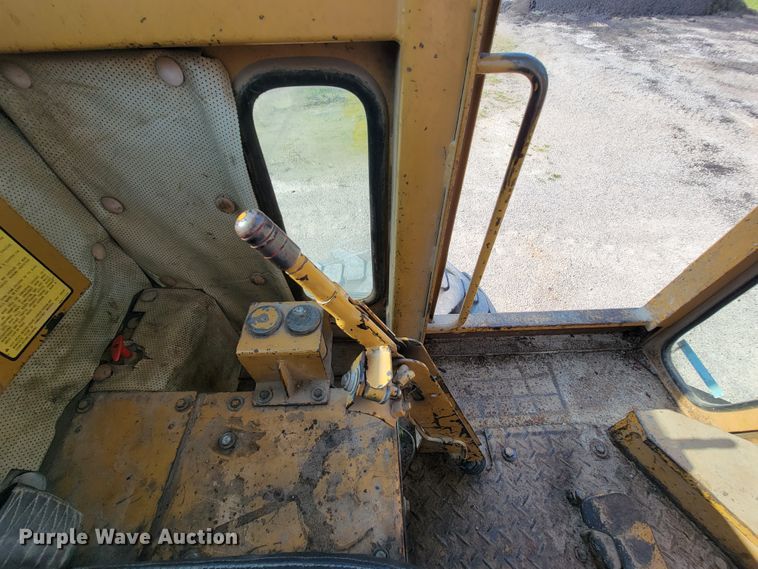 image for item KD9425 1987 Fiat-Allis FG75  motor grader