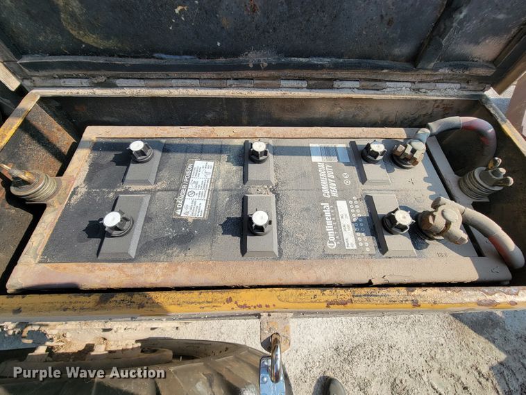 image for item KD9425 1987 Fiat-Allis FG75  motor grader