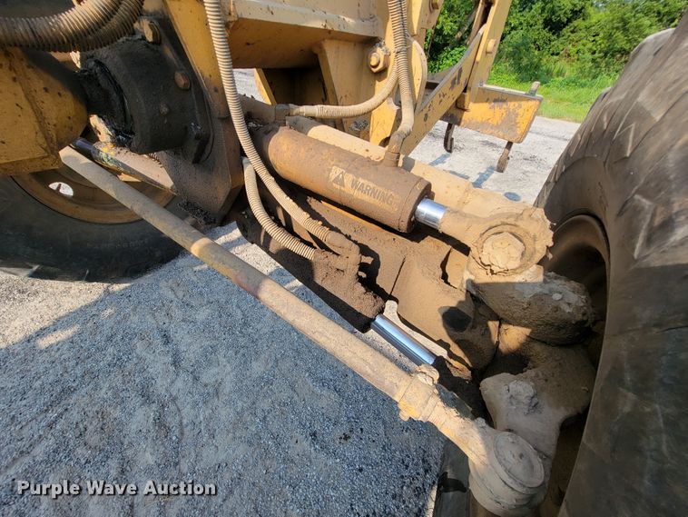 image for item KD9425 1987 Fiat-Allis FG75  motor grader