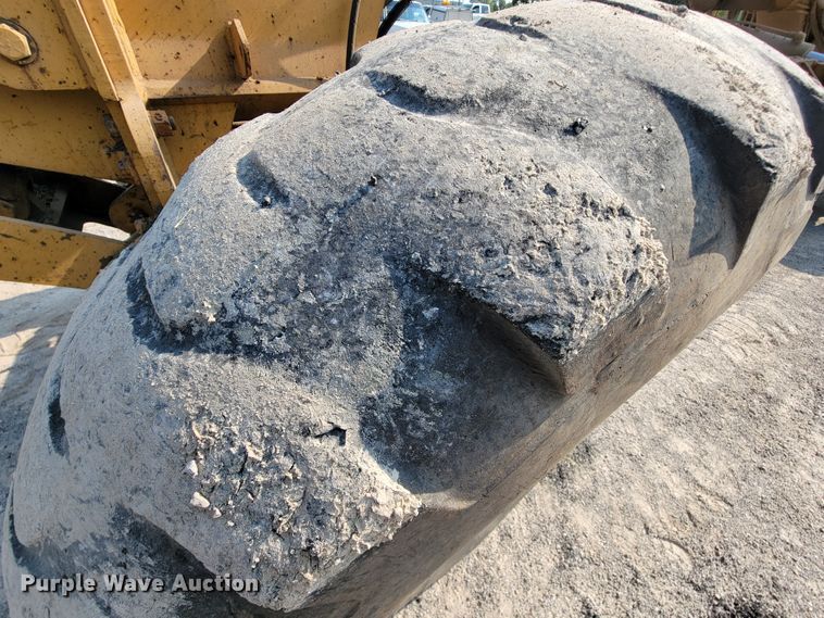 image for item KD9425 1987 Fiat-Allis FG75  motor grader