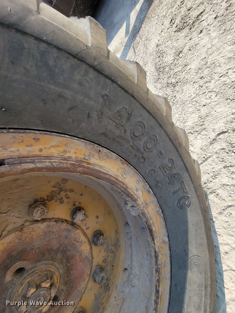 image for item KD9425 1987 Fiat-Allis FG75  motor grader