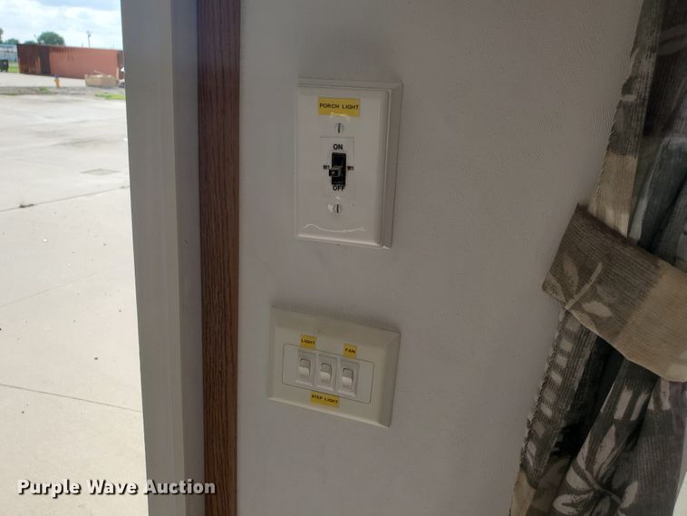 image for item KK9378 2006 Surrey HSB  fire safety training trailer