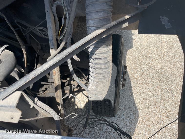 image for item KK9550 1977 Chevrolet P30  delivery truck