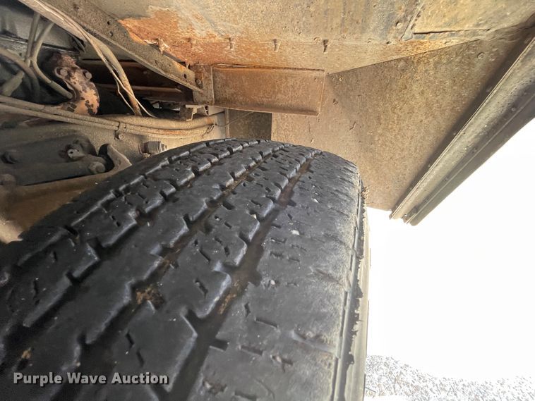 image for item KK9550 1977 Chevrolet P30  delivery truck