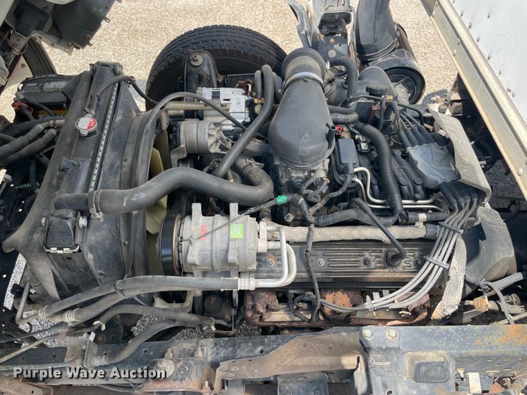 image for item KK9551 1998 Chevrolet W3500  box truck