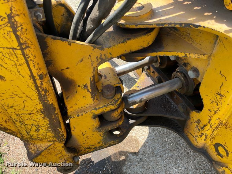 image for item KK9553 John Deere 210C  backhoe