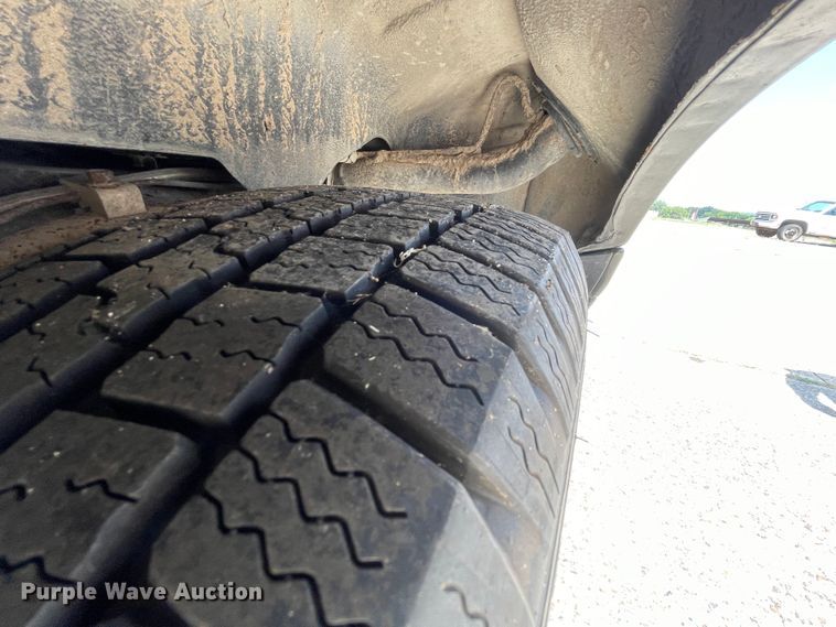 image for item KK9554 1997 Ford Crown Victoria Police Interceptor