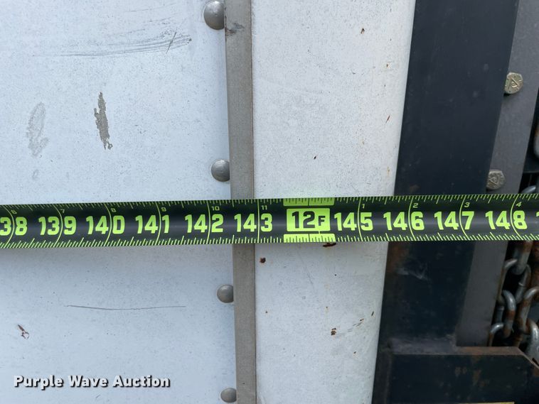 image for item KK9555 1991 Chevrolet 3500  box truck