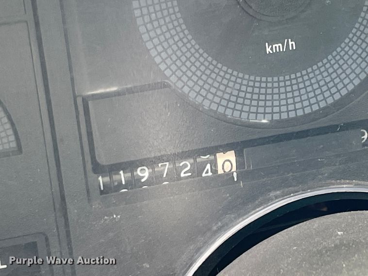 image for item KK9555 1991 Chevrolet 3500  box truck