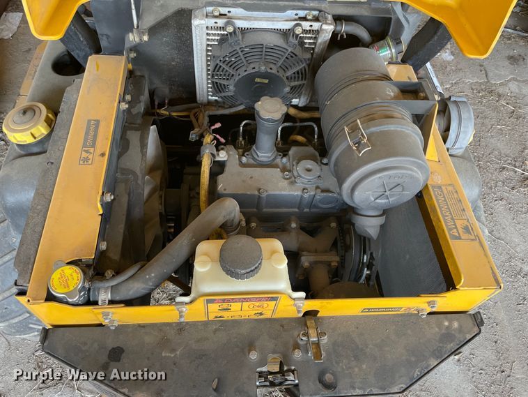 image for item KK9556 Hustler 928663  ZTR lawn mower