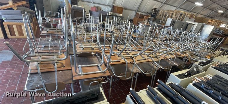 image for item KK9560 Approximately 66 desks