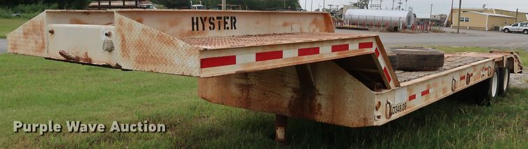 image for item KQ9786 1968 Hyster  equipment trailer