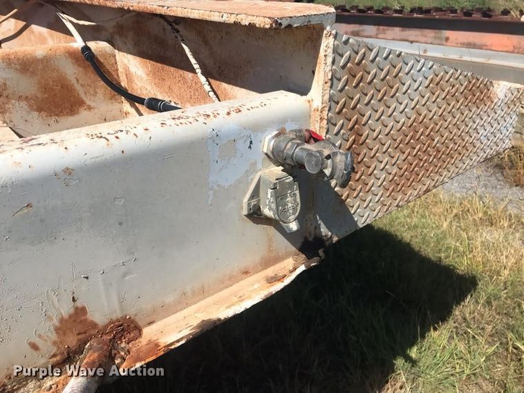 image for item KQ9786 1968 Hyster  equipment trailer