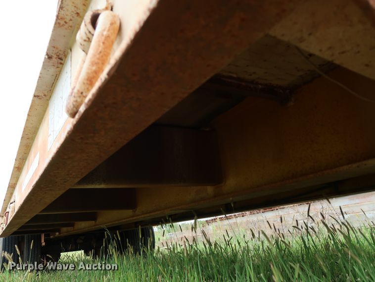 image for item KQ9786 1968 Hyster  equipment trailer