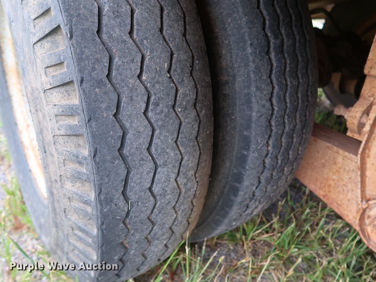 image for item KQ9786 1968 Hyster  equipment trailer