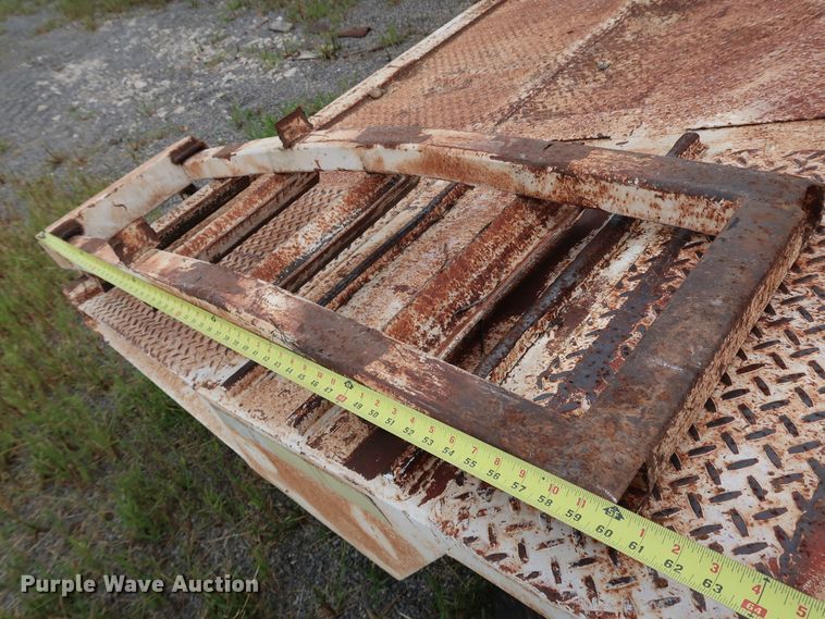 image for item KQ9786 1968 Hyster  equipment trailer