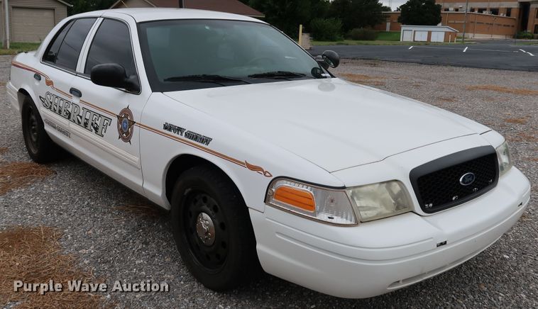 image for item KQ9788 2011 Ford Crown Victoria Police Interceptor