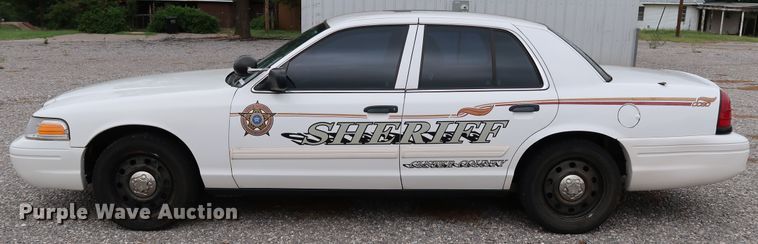 image for item KQ9788 2011 Ford Crown Victoria Police Interceptor