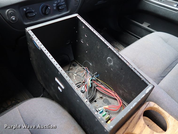 image for item KQ9788 2011 Ford Crown Victoria Police Interceptor