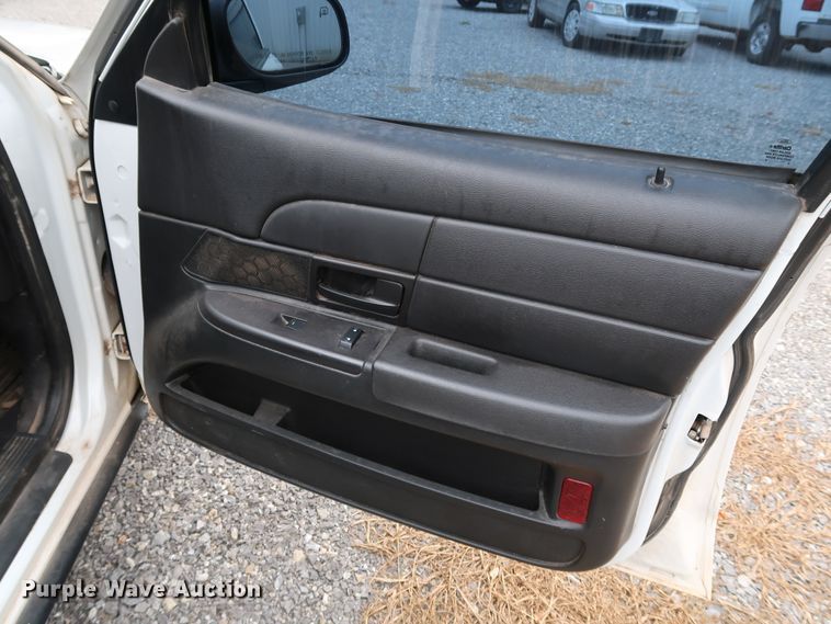 image for item KQ9788 2011 Ford Crown Victoria Police Interceptor