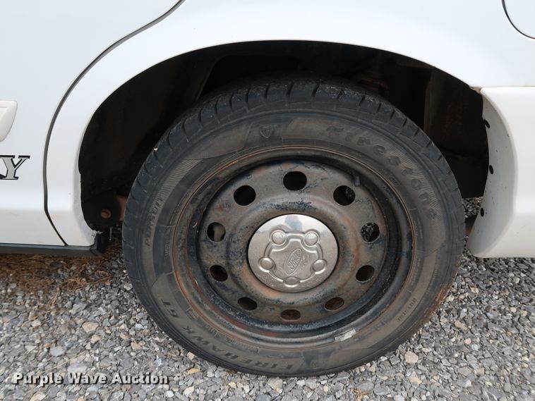 image for item KQ9788 2011 Ford Crown Victoria Police Interceptor