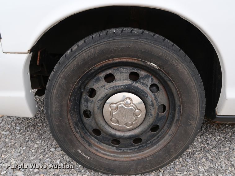 image for item KQ9788 2011 Ford Crown Victoria Police Interceptor