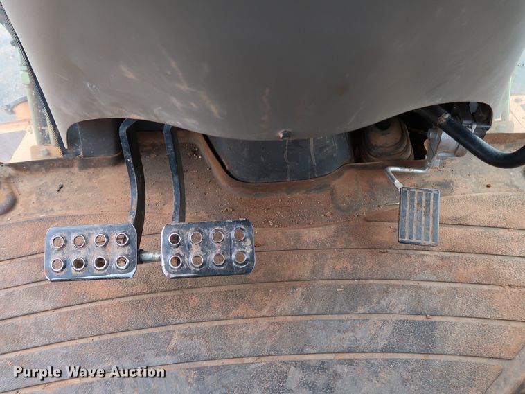 image for item KQ9792 2010 Case 590 Super M Series III  backhoe