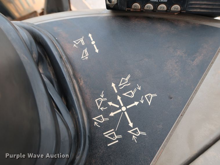 image for item KQ9792 2010 Case 590 Super M Series III  backhoe