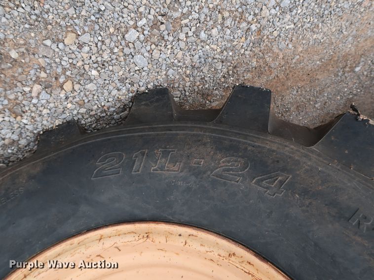 image for item KQ9792 2010 Case 590 Super M Series III  backhoe