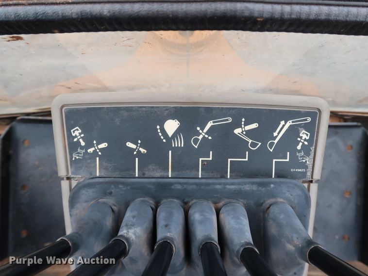 image for item KQ9793 2006 Case 590 Super M Series II  backhoe