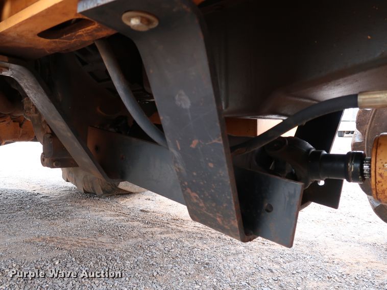 image for item KQ9793 2006 Case 590 Super M Series II  backhoe