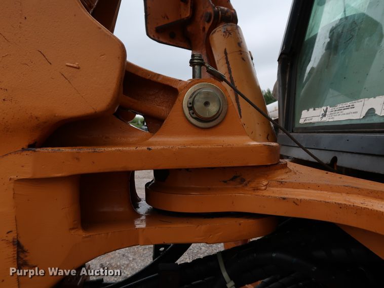 image for item KQ9793 2006 Case 590 Super M Series II  backhoe