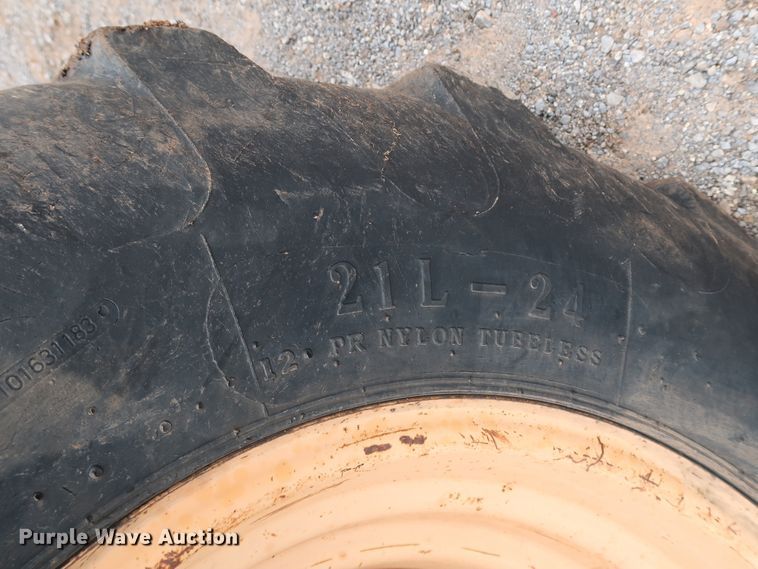 image for item KQ9793 2006 Case 590 Super M Series II  backhoe