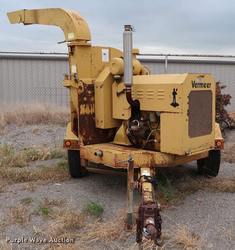 image for item KQ9794 1989 Vermeer BC1250  wood chipper