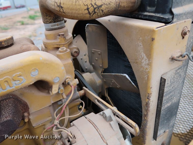 image for item KQ9794 1989 Vermeer BC1250  wood chipper