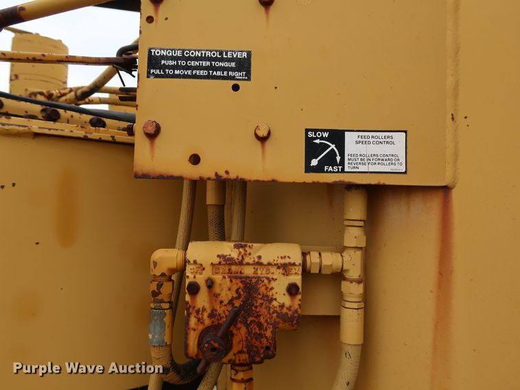 image for item KQ9794 1989 Vermeer BC1250  wood chipper