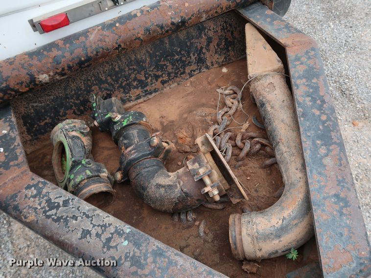 image for item KQ9795 1993 Kenworth T400  water truck