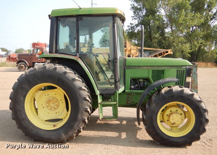 image for item KV9224 1994 John Deere 6400  MFWD tractor
