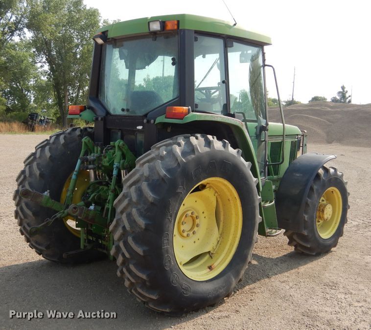 image for item KV9224 1994 John Deere 6400  MFWD tractor