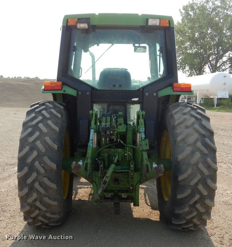 image for item KV9224 1994 John Deere 6400  MFWD tractor