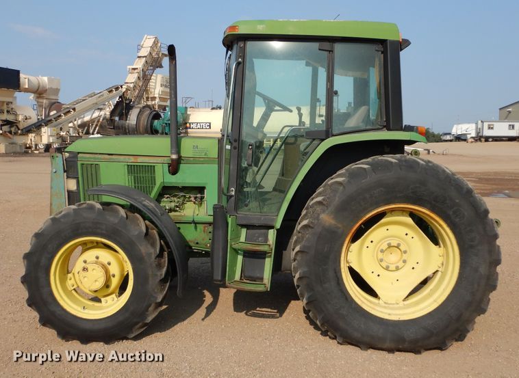 image for item KV9224 1994 John Deere 6400  MFWD tractor