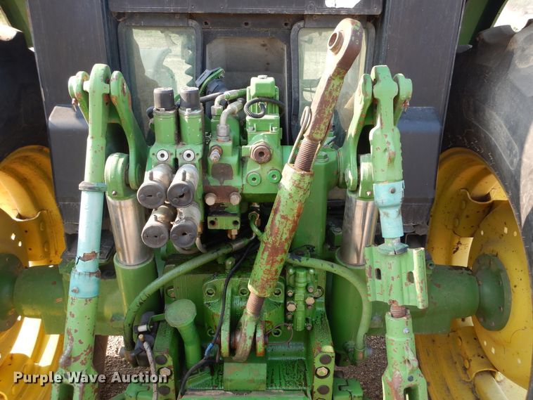 image for item KV9224 1994 John Deere 6400  MFWD tractor