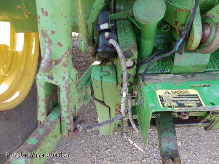 image for item KV9224 1994 John Deere 6400  MFWD tractor