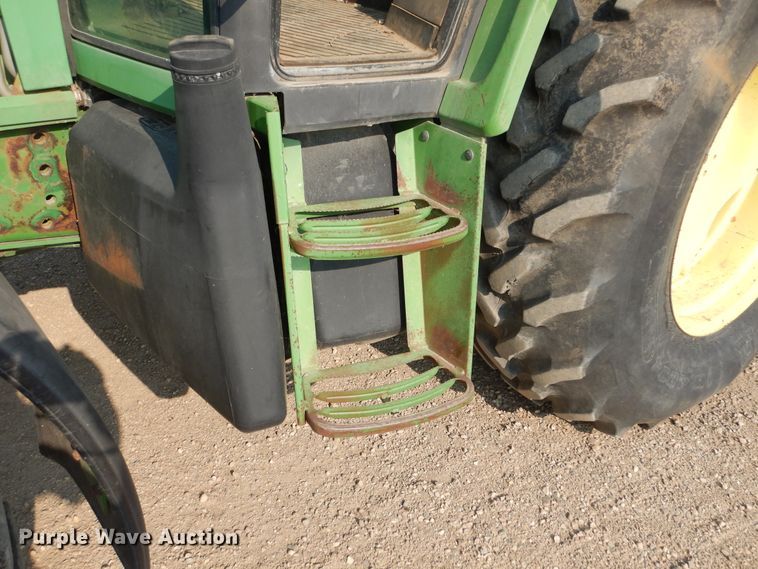 image for item KV9224 1994 John Deere 6400  MFWD tractor