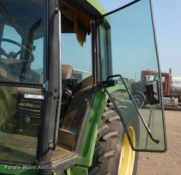 image for item KV9224 1994 John Deere 6400  MFWD tractor