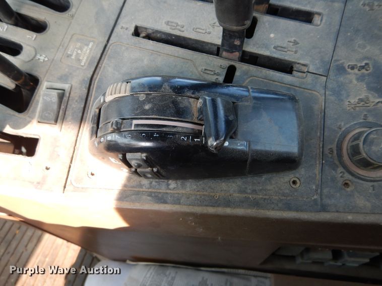 image for item KV9224 1994 John Deere 6400  MFWD tractor