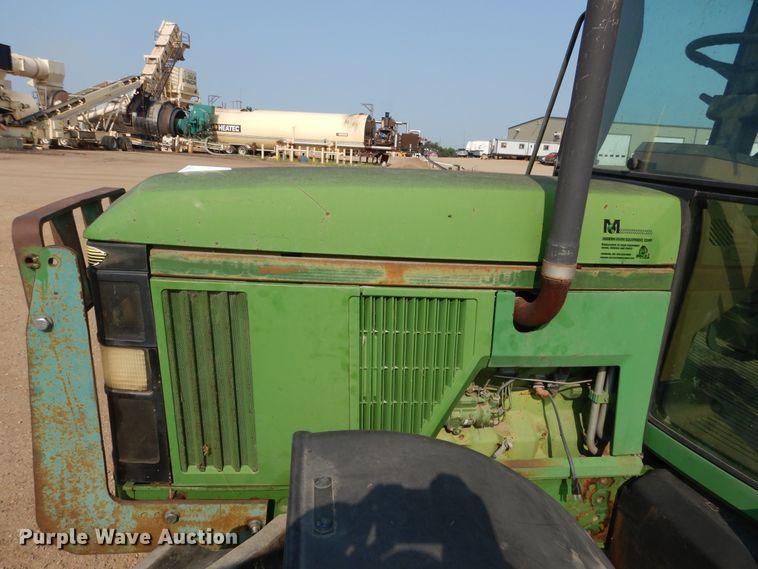 image for item KV9224 1994 John Deere 6400  MFWD tractor